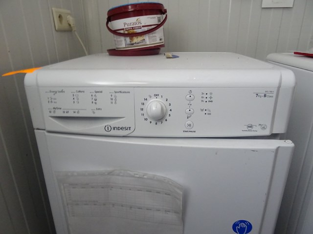 Droogkast indesit - afbeelding 2 van  4