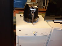 Droogkast zanussi ztb271, airfryer molino homex - afbeelding 1 van  9