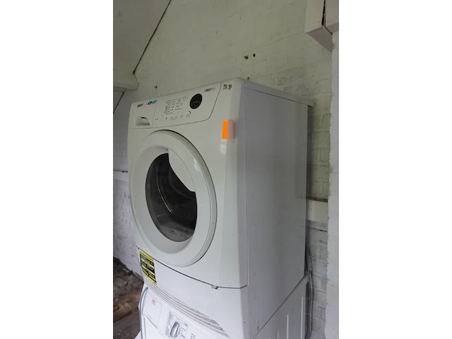 Droogkast zanussi - afbeelding 4 van  4