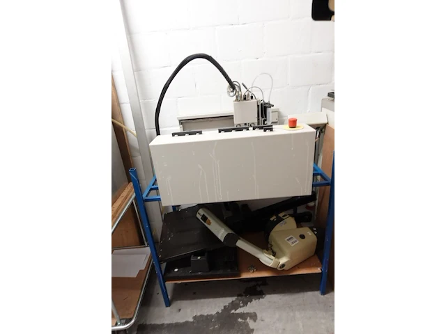 Droogstofoven memmert - afbeelding 18 van  20