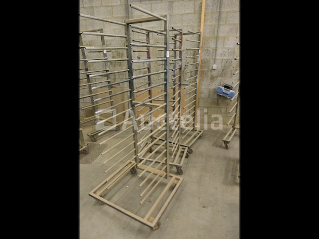 Droogwagen op wielen voor spuitcabine - afbeelding 3 van  4