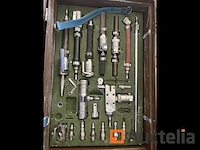 Druk test set in leren koffer - afbeelding 2 van  4