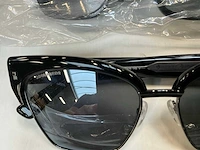 Dsquared2 zonnebril (12x) - afbeelding 10 van  11
