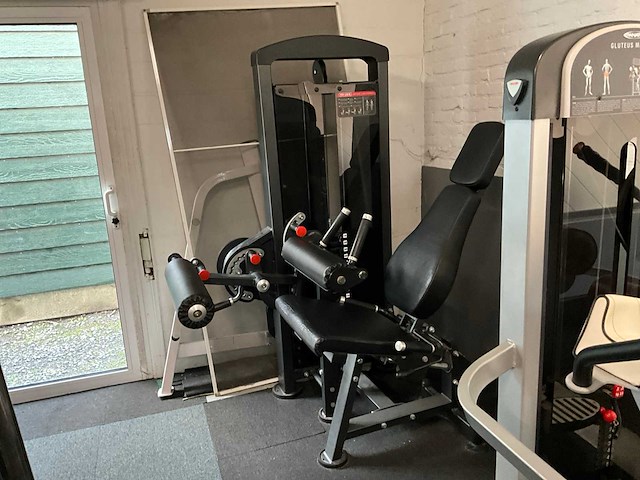 Dual leg extensions / leg curl machine - afbeelding 5 van  11