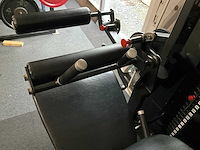 Dual leg extensions / leg curl machine - afbeelding 10 van  11