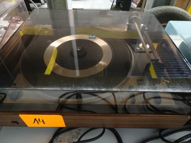 Dual platenspeler - afbeelding 1 van  3
