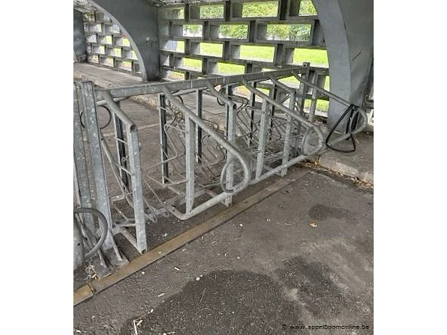Dubbel fietsenrek - afbeelding 1 van  1