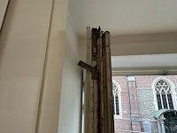 Dubbel opendraaiend houten raam (dubbel glas) - afbeelding 6 van  7