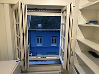 Dubbel opendraaiende pvc raam beige (dubbel glas) - afbeelding 2 van  4