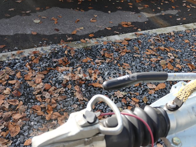 Dubbelassige aanhangwagen dragende machine met laadklep ifor williams 2hb (vin:sckd00000n0805155) - afbeelding 11 van  22