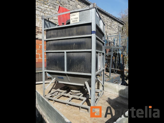 Dubbelassige aanhangwagen + pvc silo en geluid, container - afbeelding 15 van  21