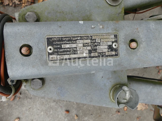 Dubbelassige dieplader (op straat in beslag genomen) markering onleesbaar - afbeelding 9 van  20