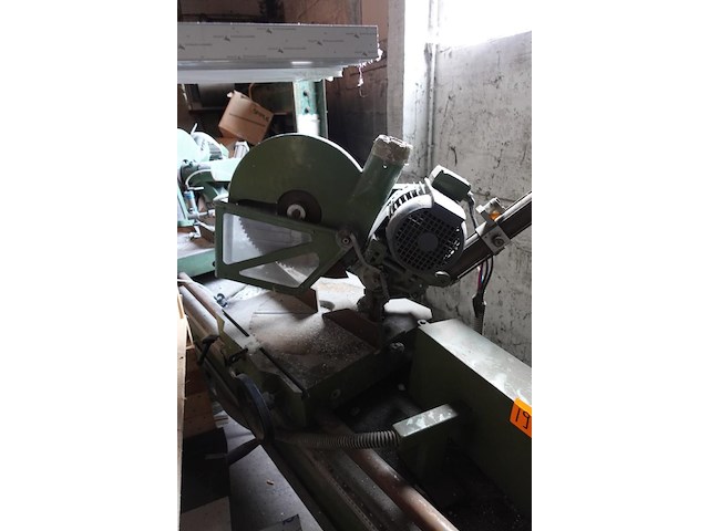 Dubbele afkortzaaglijn - afbeelding 4 van  6