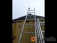 Dubbele aluminium ladder 2x16 treden - afbeelding 7 van  8