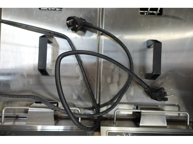 Dubbele inox friteuse saro - afbeelding 6 van  6