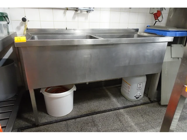 Dubbele inox spoeltafel - afbeelding 1 van  4