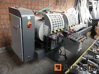 Dubbele kop verstekzaag voor chassis bsm dubbele hoek snijmachine - afbeelding 9 van  9