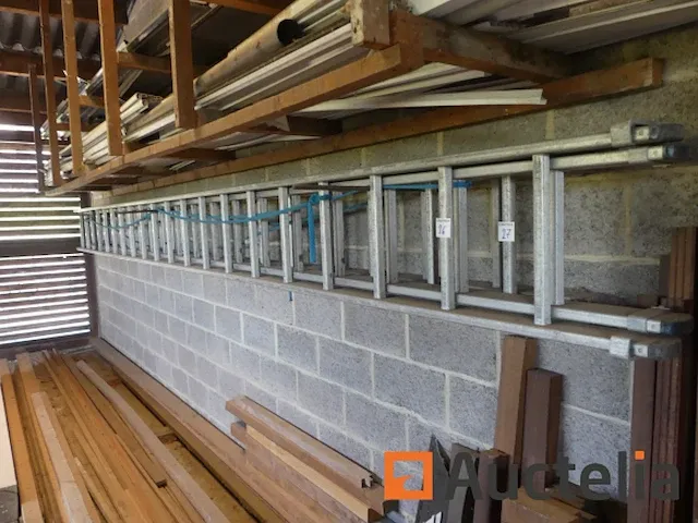 Dubbele ladder aluminium 2 x 20 stappen - afbeelding 1 van  4