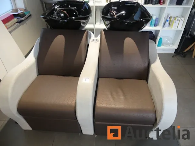 Dubbele relax type zetel met wastafel, douchemengkraan sfeerlounge - afbeelding 3 van  10