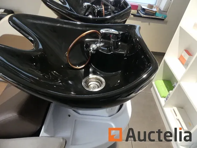 Dubbele relax type zetel met wastafel, douchemengkraan sfeerlounge - afbeelding 10 van  10