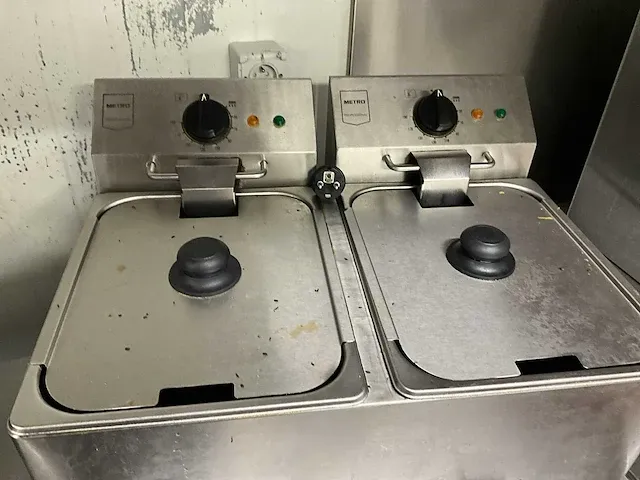 Dubbele rvs friteuse metro gdf3028 - afbeelding 3 van  7