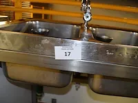 Dubbele spoelbak met kraan op wielen (1134) - afbeelding 2 van  5