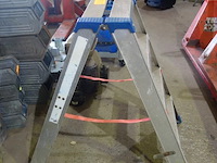 Dubbele trapladder 2 x 3 sporten - afbeelding 1 van  2
