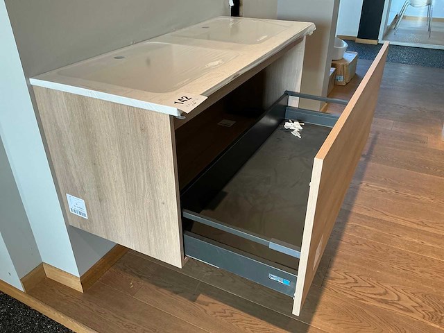 Dubbele wastafel + onderkast - afbeelding 5 van  5