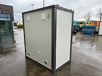 Dubbele wc-cabine - afbeelding 4 van  9