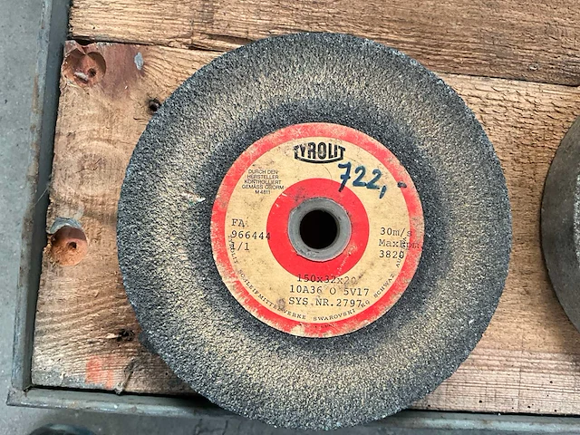 Dubbelsteens slijpmolen - afbeelding 8 van  9