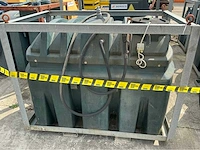 Dubbelwandige dieseltank met pomp - afbeelding 1 van  3