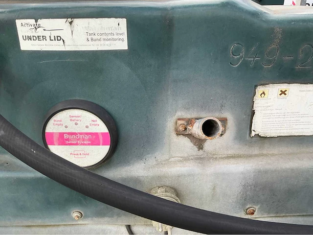 Dubbelwandige hdpe dieseltank met pomp - afbeelding 3 van  5