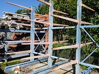Dubbelzijdig metalen buizenrek - afbeelding 2 van  4