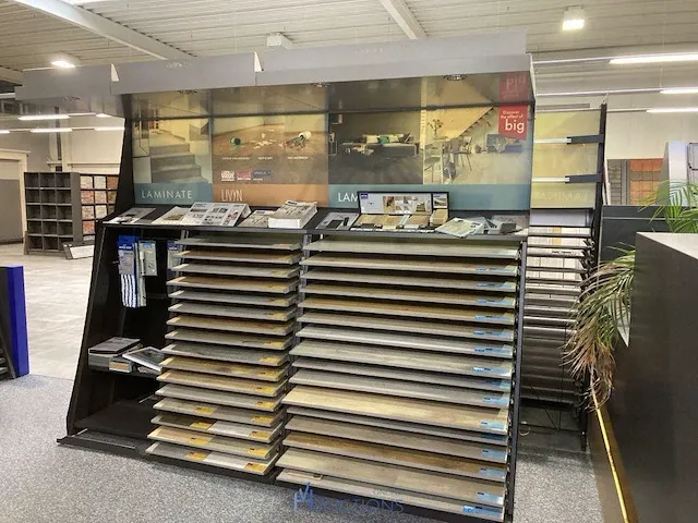 Dubbelzijdig metalen display - afbeelding 1 van  4