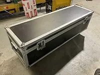 Dubbelzijdige led lichtbox, afm plm 300 x 225cm - afbeelding 4 van  5