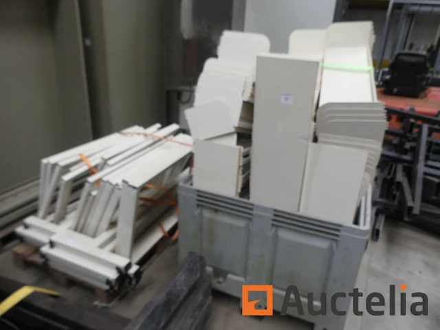 Dubbelzijdige planken voor bibliotheek - afbeelding 2 van  9