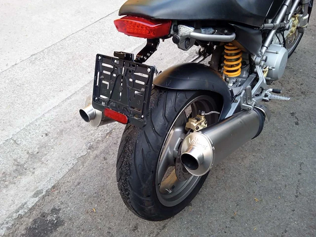 Ducati - monster - motorfiets - afbeelding 7 van  9
