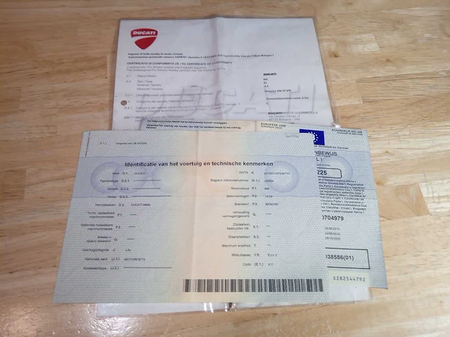 Ducati - monster - motorfiets - afbeelding 9 van  9