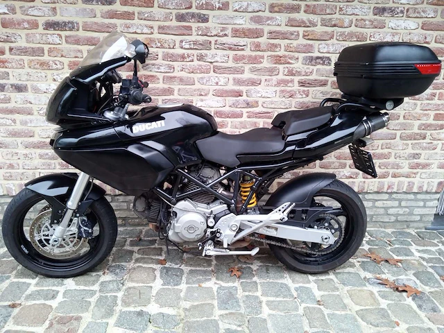 Ducati - multistrada - motorfiets - afbeelding 1 van  6