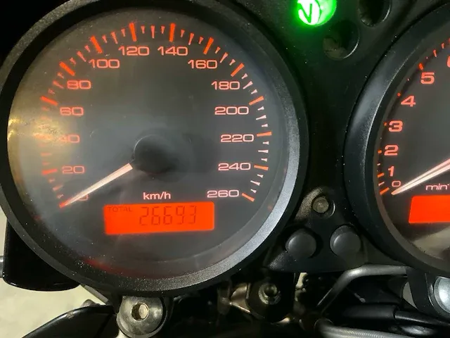 Ducati monster 695 motorfiets - afbeelding 2 van  17