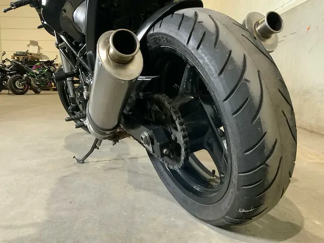 Ducati monster 695 motorfiets - afbeelding 5 van  17