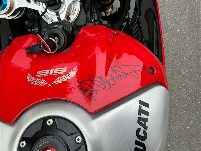 Ducati panigale v4 sp2 916 30 jaar editie motorfiets - afbeelding 15 van  29