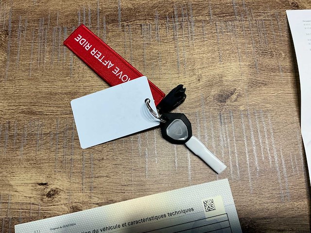 Ducati panigale v4 sp2 916 30 jaar editie motorfiets - afbeelding 21 van  29