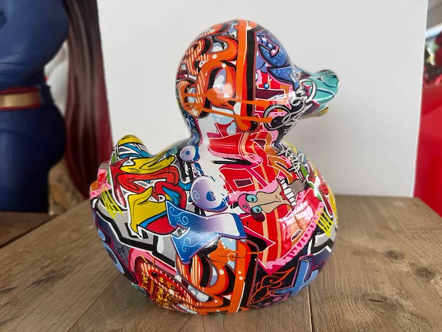 Duck graffiti h24,5cm - afbeelding 2 van  2