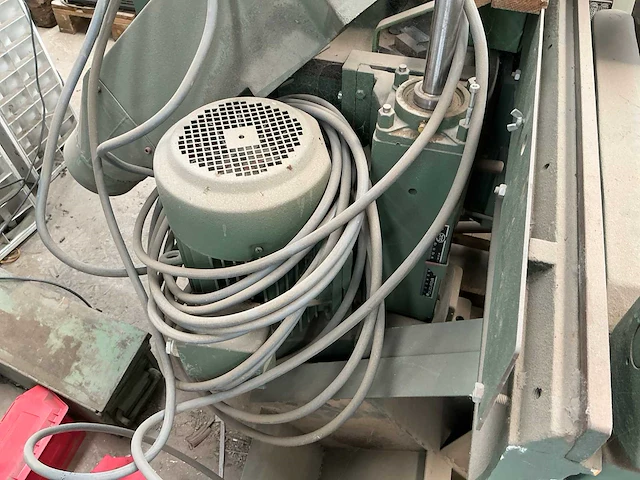 Ducuroir zaagmachine - afbeelding 5 van  8