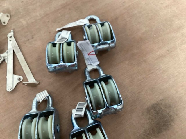 Dulimex mix kavel diverse raamscharen, katrollen - afbeelding 4 van  4