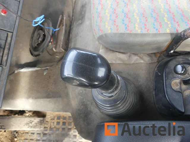 Dump vrachtwagen renault 40 abe 4 (2006-329.446 km) - afbeelding 3 van  33