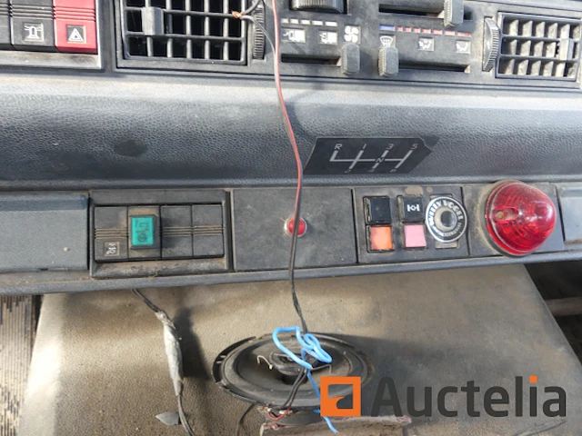 Dump vrachtwagen renault 40 abe 4 (2006-329.446 km) - afbeelding 6 van  33