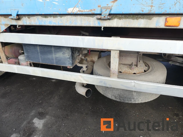 Dump vrachtwagen renault 40 abe 4 (2006-329.446 km) - afbeelding 11 van  33
