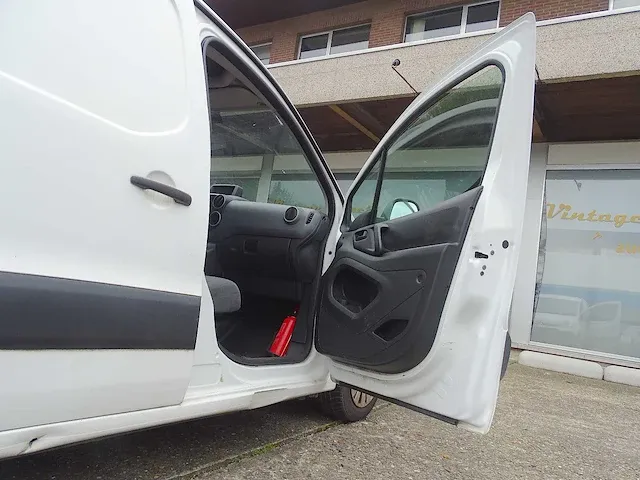 Duo bestelwagens citroën berlingo hdi & peugeot partner hdi (projecten) - afbeelding 7 van  75